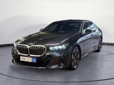 Usata BMW 520 Performance 197 CV (144 kW) 2024 Grigio Berlina