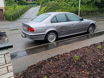 Gebraucht BMW 530 185 PS (136 kW) 2000 Grau Limousine