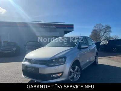 Usata VW Polo Comfortline 90 CV (66 kW) 2012 Argento Utilitaria