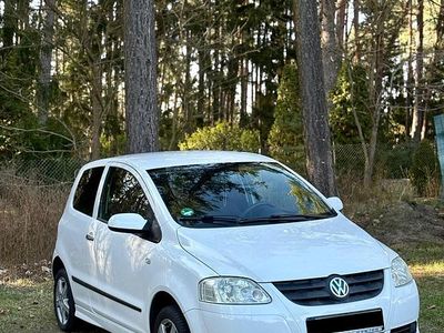 Usata VW Fox 71 CV (52 kW) 2009 Bianco Utilitaria