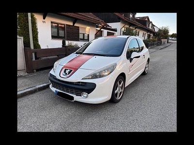 Gebraucht Peugeot 207 156 PS (114 kW) 2009 Weiß Coupé