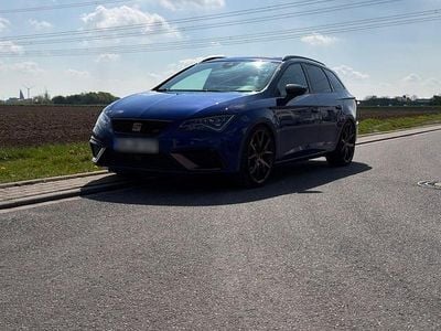 Usata Seat Leon 4Drive 300 CV (220 kW) 2018 Blu Station wagon
