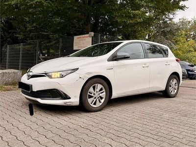 Toyota Auris Hybrid