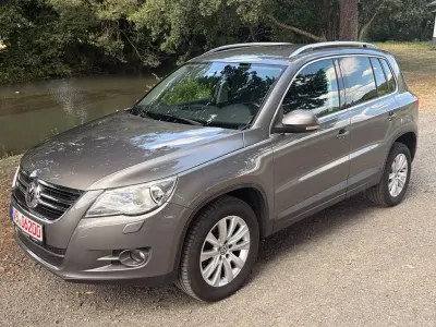 Gebraucht VW Tiguan Sportline 170 PS (125 kW) 2009 Grau SUV