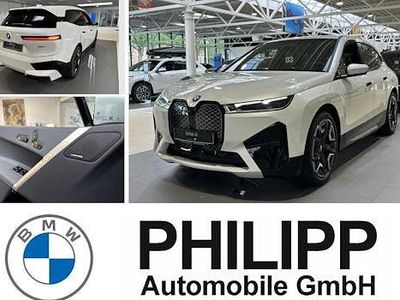 Usata BMW iX Sport Line 300 kW (408 CV) 2023 Bianco SUV