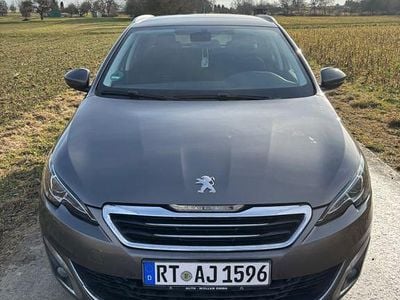 Gebraucht Peugeot 308 SW Active 120 PS (88 kW) 2014 Grau Kombi