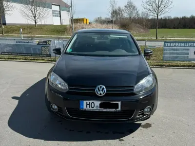 Gebraucht VW Golf VI 86 PS (63 kW) 2011 Schwarz Kleinwagen