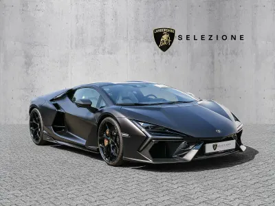 Gebraucht Lamborghini Revuelto 1014 PS (745 kW) 2026 Braun Coupé