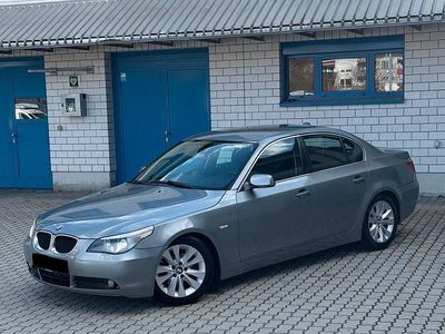 Gebraucht BMW 520 170 PS (125 kW) 2004 Grau Limousine