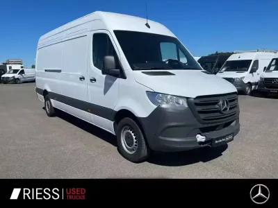 Gebraucht Mercedes Sprinter 170 PS (125 kW) 2025 Weiß Van