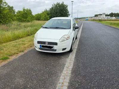 Gebraucht Fiat Grande Punto Active 65 PS (47 kW) 2009 Weiß Kleinwagen