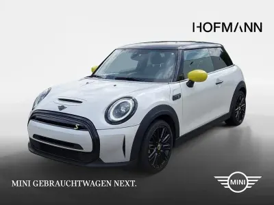 Gebraucht Mini Cooper SE Classic 135 kW (184 PS) 2022 Nanuq white Kleinwagen