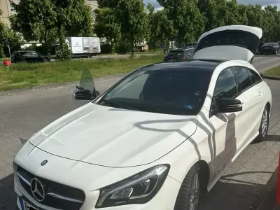 Gebraucht Mercedes CLA200 Shooting Brake 157 PS (115 kW) 2017 Weiß Kombi