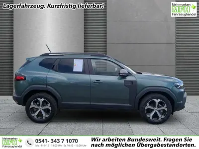 Neu Dacia Duster Journey 122 PS (89 kW) 2026 Zedergrün SUV