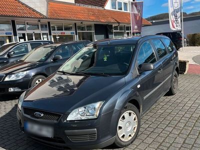 gebraucht Ford Focus 1.6