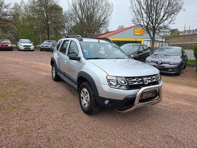 Second-hand Dacia Duster Lauréate 114 CP (83 kW) 2016 Gri SUV