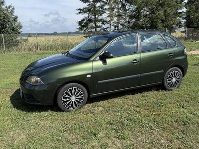 Grün Gebraucht 2007 Seat Ibiza Comfort Kleinwagen | 2.990 €