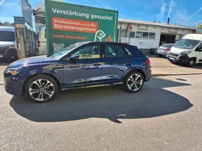 Gebraucht Audi Q3 Performance 150 PS (110 kW) 2022 Blau SUV