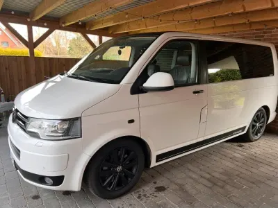 Gebraucht VW T5 Edition 179 PS (131 kW) 2014 Weiß Van