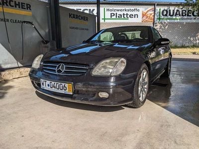 Mercedes 230