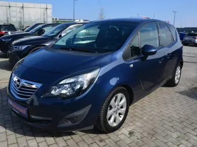 Używany Opel Meriva Innovation 110 KM (80 kW) 2013 Niebieski Minivan