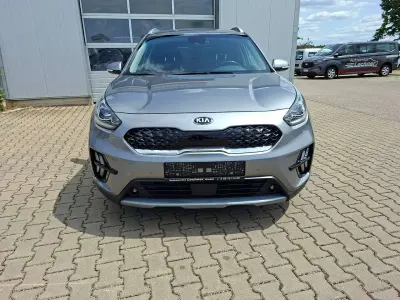 Gebraucht Kia Niro Spirit 105 PS (77 kW) 2020 (klg) stahlgrau m SUV