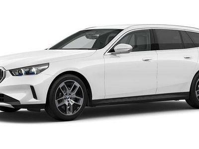 Usata BMW 520 Comfort Edition 197 CV (144 kW) 2025 Bianco Station wagon