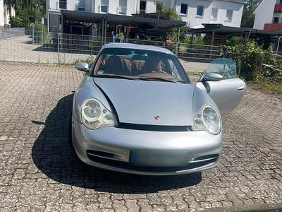 Porsche 911 Carrera 4