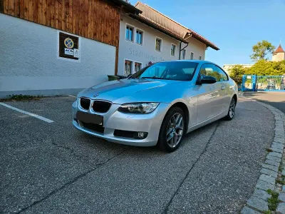 Gebraucht BMW 320 M Sport 170 PS (125 kW) 2007 Silber Coupé