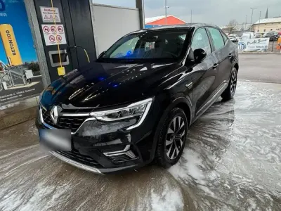 Gebraucht Renault Arkana 140 PS (102 kW) 2022 Schwarz SUV