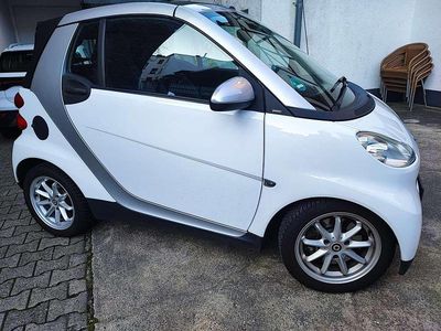 Weiß Gebraucht 2009 Smart ForTwo Cabrio Cabrio | 5.250 € (Etwas zu teuer)