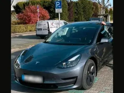 Brugt Tesla Model 3 208 kW (283 HK) 2022 Grå Sedan