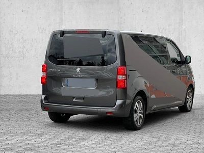 Peugeot e-Traveller