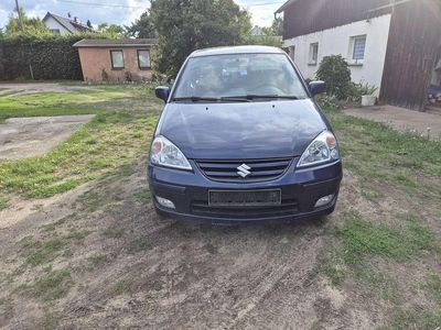 Suzuki Liana