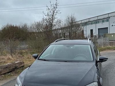 Gebraucht VW Passat 150 PS (110 kW) 2014 Schwarz Kombi