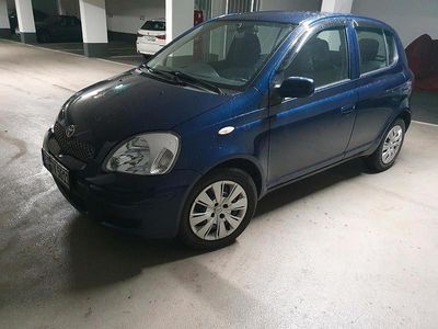 Gebraucht Toyota Yaris 87 PS (63 kW) 2004 Blau Kleinwagen