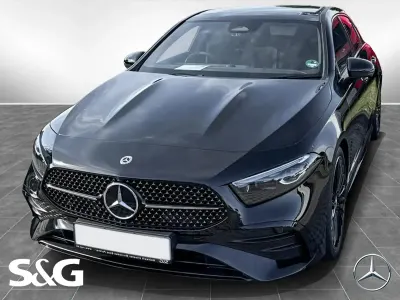 Gebraucht Mercedes A200 AMG 163 PS (119 kW) 2026 Obsidianschwarz Limousine