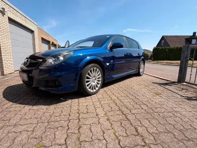Gebraucht Opel Signum 150 PS (110 kW) 2008 Blau Kleinwagen