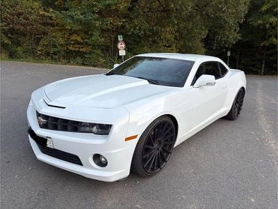 Gebraucht Chevrolet Camaro 405 PS (297 kW) 2013 Weiß Coupé