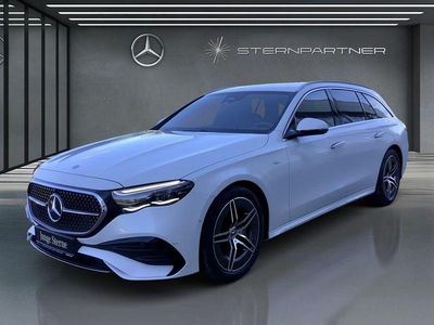 Gebraucht Mercedes E300 AMG 313 PS (230 kW) 2025 Weiß Limousine