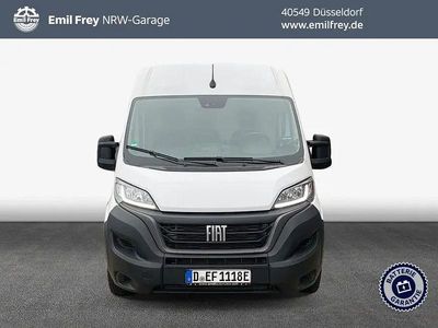 Weiss Gebraucht 2023 Fiat E-Ducato Limousine | 48.550 €