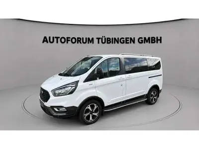 Gebraucht Ford Tourneo Active 131 PS (96 kW) 2022 Weiß Van / Kleinbus