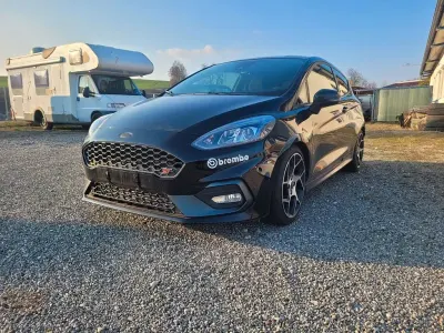 Second-hand Ford Fiesta ST 200 CP (147 kW) 2018 Negru Hatchback