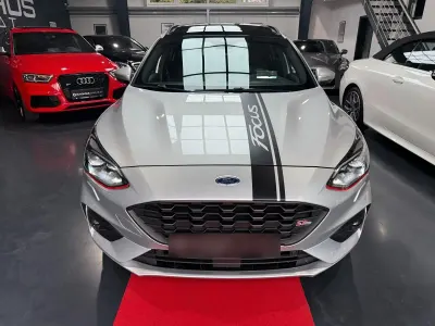 Gebraucht Ford Focus ST-Line 150 PS (110 kW) 2018 Silber Kombi
