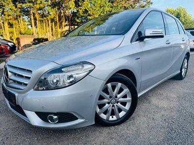 Mercedes B180