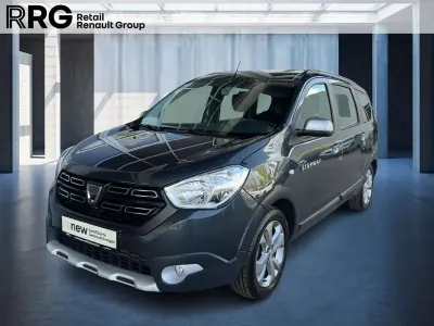 Używany Dacia Lodgy Stepway 131 KM (96 kW) 2021 Szary Minivan