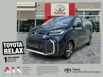 Gebraucht Toyota Proace Verso Team 177 PS (130 kW) 2025 Black metallic Kombi