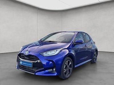 Blau Neu 2025 Toyota Yaris Hybrid Limousine | 26.290 € (Fairer Preis)