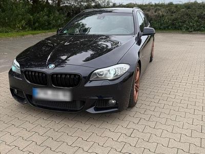 Blau Gebraucht 2012 BMW 530 M Sport Kombi | 7.500 € (Guter Preis)