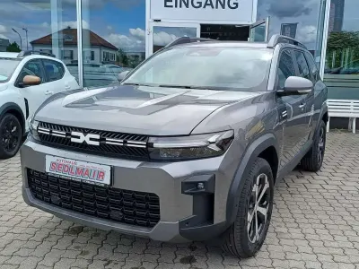 Nouă Dacia Bigster Journey 140 CP (102 kW) 2026 Gri SUV